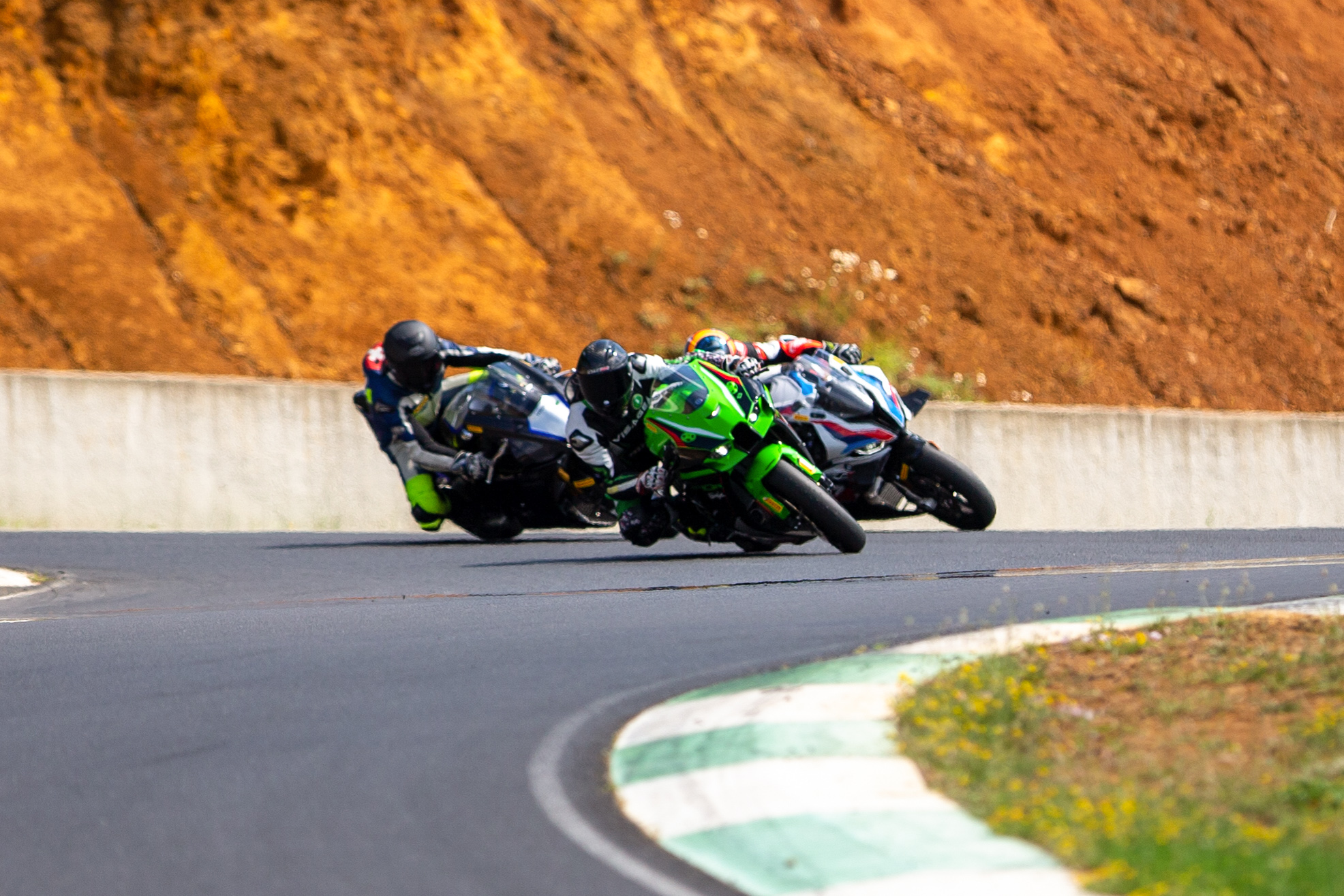 yamahar1m-kawasakizx10r-bmwm1000rr-2021-19